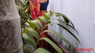Desi Sex Time Sex Hot Lady With Saree in Outdoor