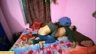 Hot Indian cheating wife having sex with secret lover When Husband not home