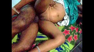 Indian Bhabhi Accidentally Fucked By Neighbor x video