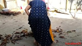 Indian Desi Sexy Woman Hot Pussy Fucked In Outdoor
